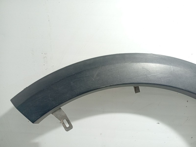 Recambio de aletin trasero derecho para dacia sandero ii 1.5 dci referencia OEM IAM 788A27813R  