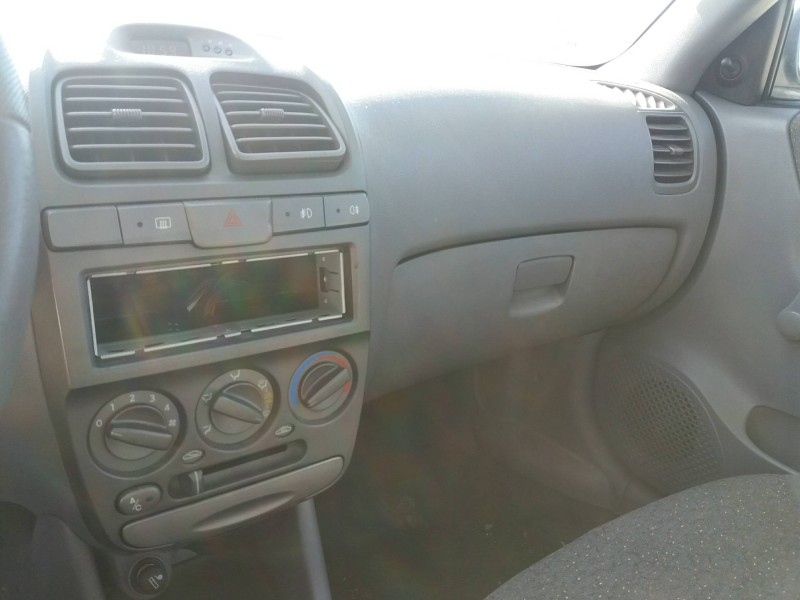 hyundai accent (lc) 1.3 cat   |   0.99 - ... | 1999 | 84 cv / 62 kw del año 1999