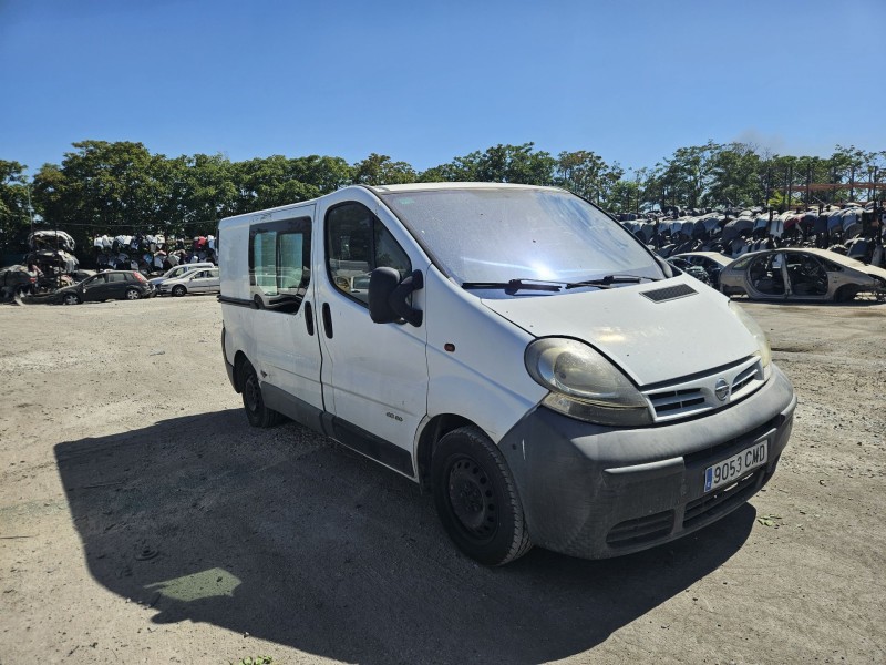 nissan primastar autobús (x83) del año 2001