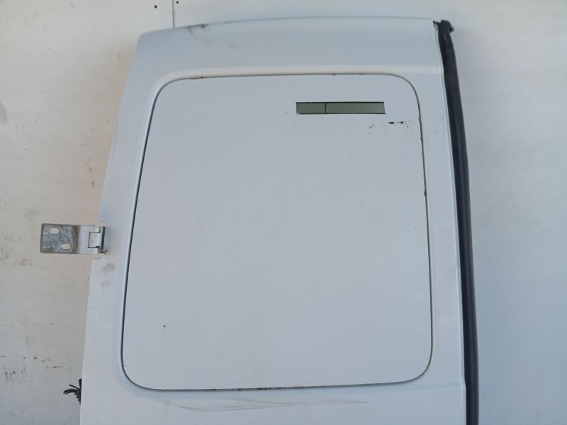 Recambio de porton trasero izquierdo para opel combo (corsa c) 1.7 16v cdti referencia OEM IAM   