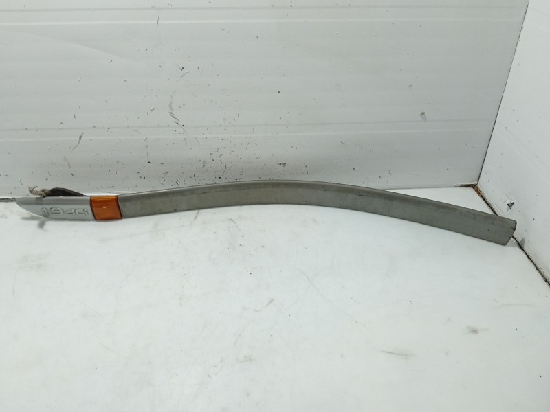 Recambio de moldura para renault laguna ii grandtour (kg0/1_) 1.9 dci (kg0g) referencia OEM IAM   