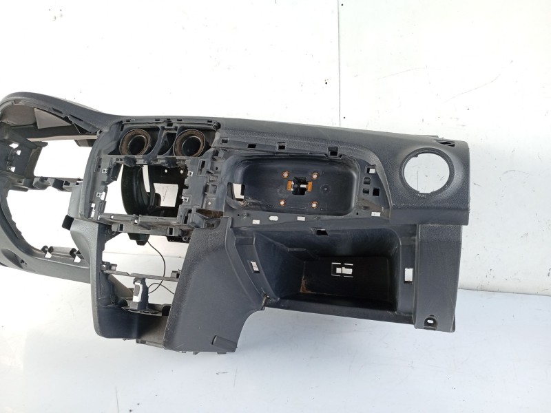 Recambio de salpicadero para dacia sandero ii 1.5 dci referencia OEM IAM 681002065R  