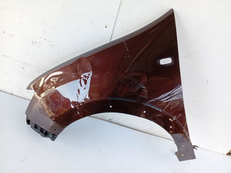 Recambio de aleta delantera izquierda para dacia sandero ii 1.5 dci referencia OEM IAM 631019973R 631017242R 