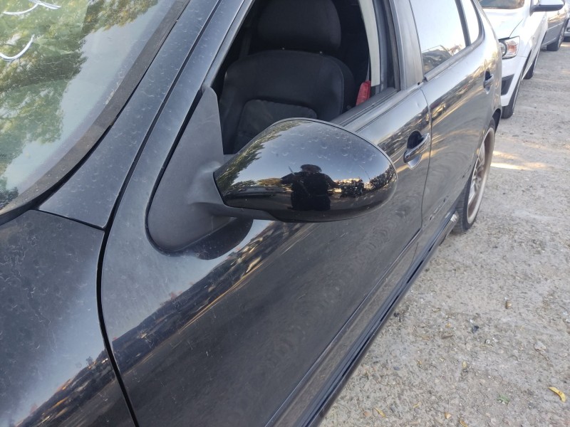 seat leon (1m1) del año 2001