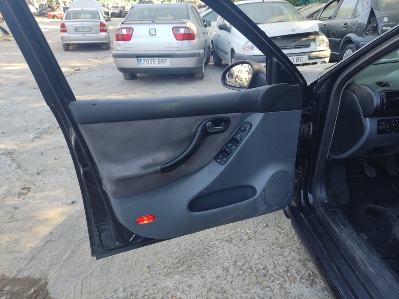 seat leon (1m1) del año 2001