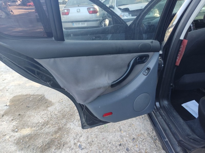 seat leon (1m1) del año 2001