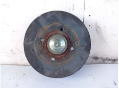 Recambio de buje trasero izquierdo para dacia sandero ii 1.5 dci referencia OEM IAM 8200927687   2