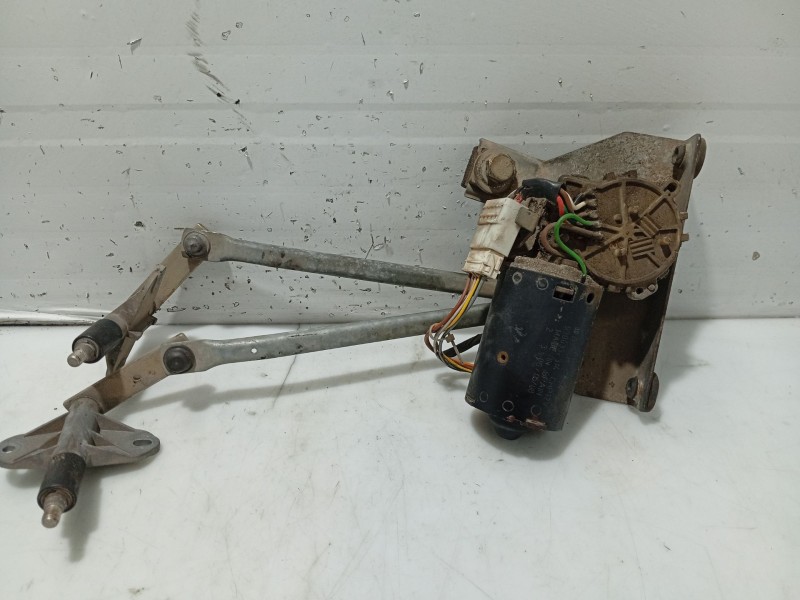 Recambio de motor limpia delantero para citroën c5 berlina exclusive referencia OEM IAM 9390332314  9390332314