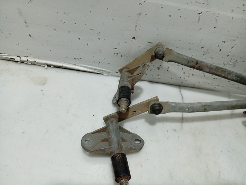 Recambio de motor limpia delantero para citroën c5 berlina exclusive referencia OEM IAM 9390332314  9390332314