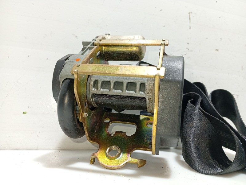 Recambio de cinturon seguridad delantero derecho para nissan primastar autobús (x83) dci 80 referencia OEM IAM 8684400Q0D  