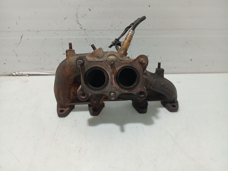 Recambio de colector escape para volkswagen golf iv (1j1) 1.6 referencia OEM IAM 038253033  06A253033P