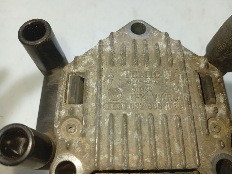 Recambio de bobina encendido para volkswagen golf iv (1j1) 1.6 referencia OEM IAM 032805106B  031905106B