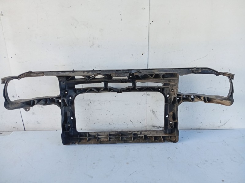 Recambio de panel frontal para volkswagen golf iv (1j1) 1.6 referencia OEM IAM 3800957316585  