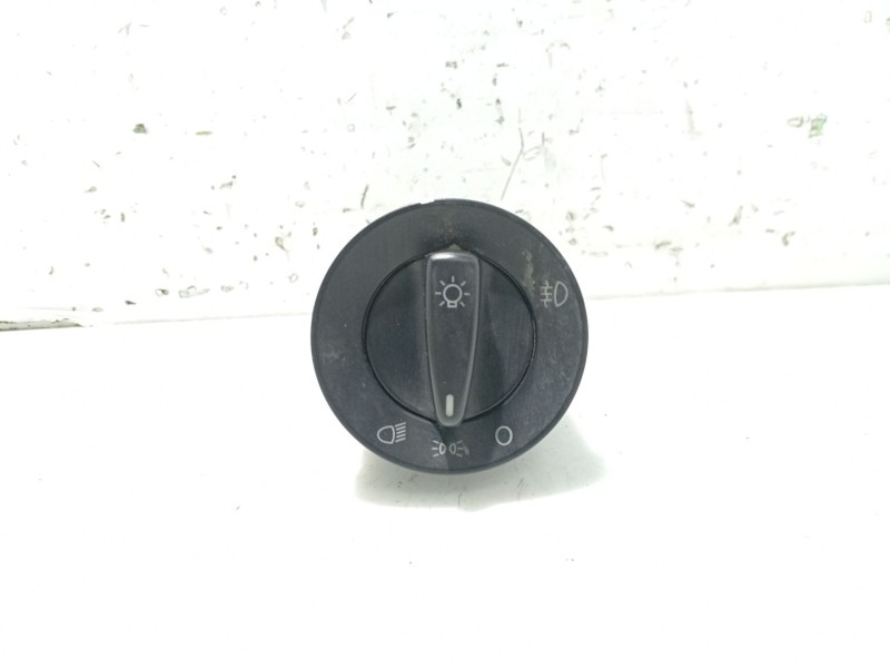 Recambio de mando luces para volkswagen golf iv (1j1) 1.6 referencia OEM IAM BK71C941531  04052030