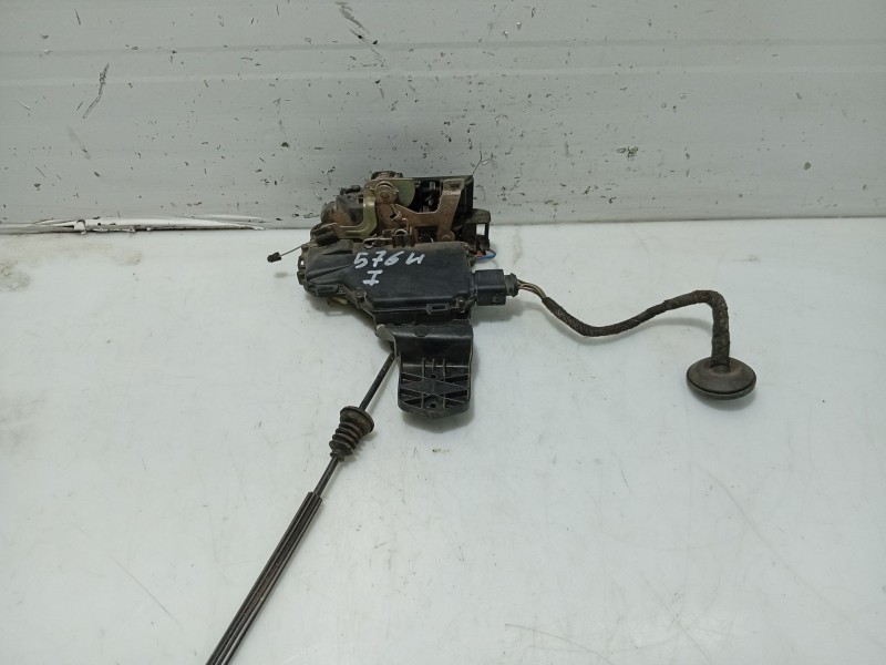 Recambio de cerradura puerta delantera izquierda para volkswagen golf iv (1j1) 1.6 referencia OEM IAM 3B1837015Q  