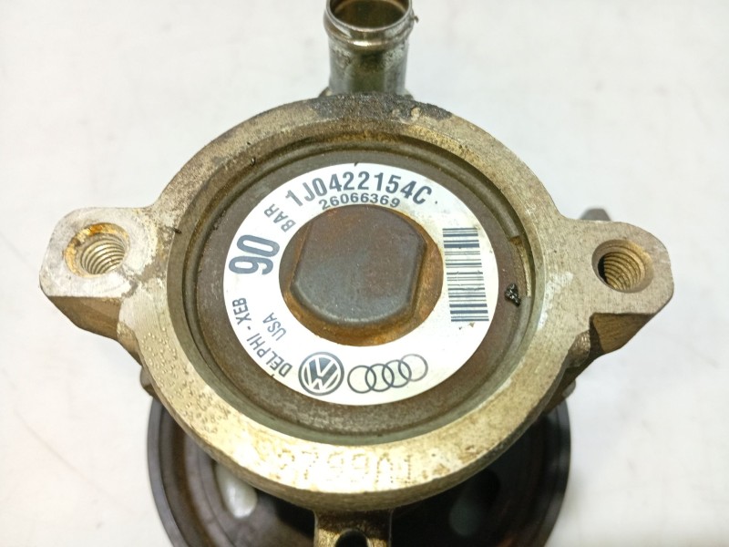 Recambio de bomba direccion para volkswagen golf iv (1j1) 1.6 referencia OEM IAM   
