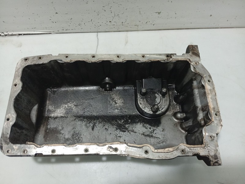 Recambio de carter para volkswagen golf iv (1j1) 1.6 referencia OEM IAM 038103603  