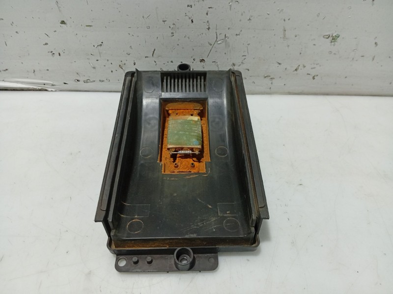 Recambio de resistencia calefaccion para volkswagen golf iv (1j1) 1.6 referencia OEM IAM 1J0819022A  