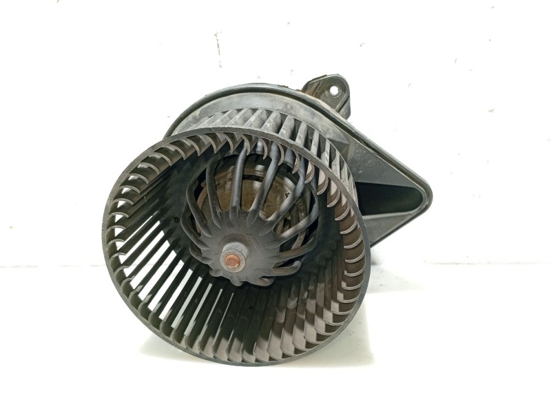 Recambio de ventilador calefaccion para nissan primastar autobús (x83) dci 80 referencia OEM IAM 2761400QAD  