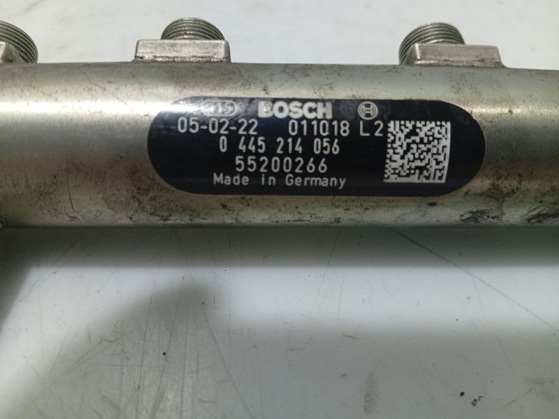 Recambio de rampa inyectora para citroën c5 berlina exclusive referencia OEM IAM 9645689580 0445214056 55200266