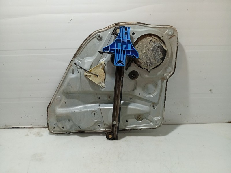 Recambio de elevalunas trasero izquierdo para volkswagen golf iv (1j1) 1.6 referencia OEM IAM 1J4839755C  