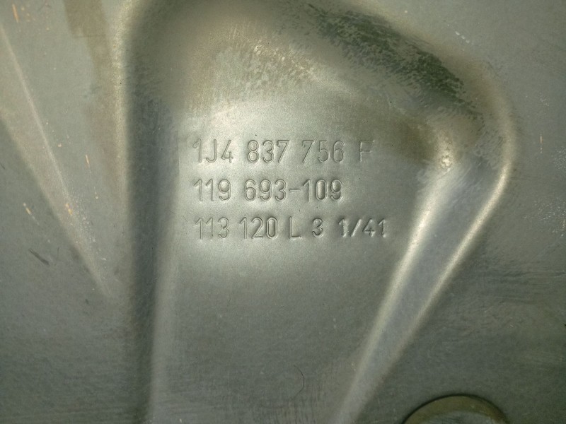 Recambio de elevalunas delantero derecho para volkswagen golf iv (1j1) 1.6 referencia OEM IAM 1J4837756F  