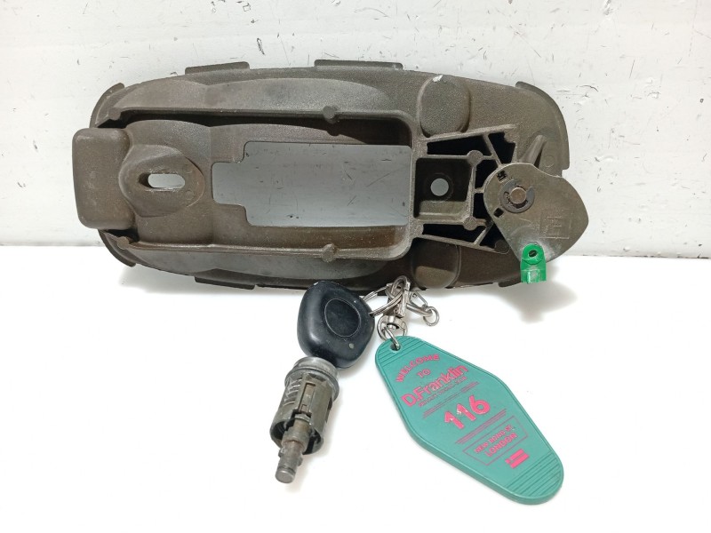 Recambio de juego bombines para nissan primastar autobús (x83) dci 80 referencia OEM IAM 6221JB 8200006257 