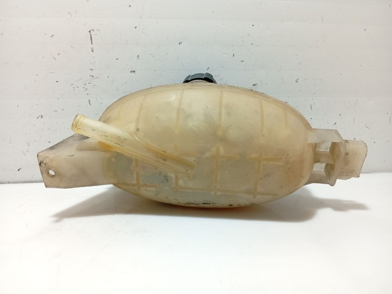 Recambio de deposito expansion para nissan primastar autobús (x83) dci 80 referencia OEM IAM 2171000QAD  