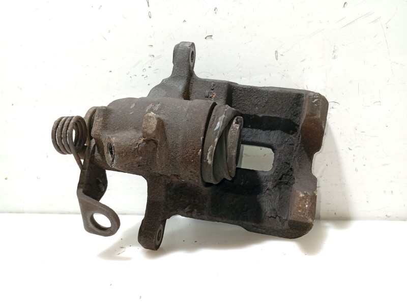 Recambio de pinza freno delantera izquierda para nissan primastar autobús (x83) dci 80 referencia OEM IAM 4101100QAF  