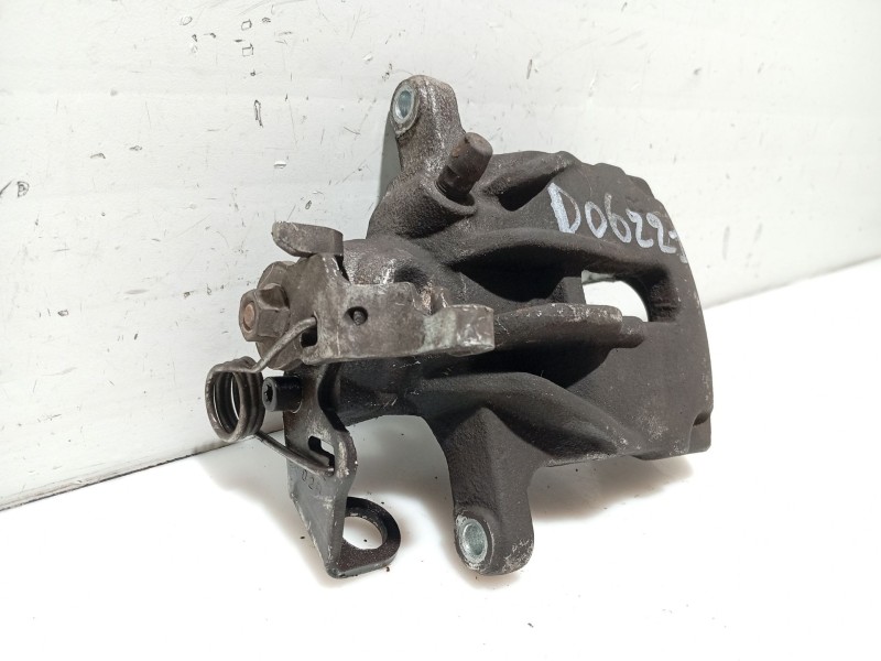 Recambio de pinza freno delantera derecha para nissan primastar autobús (x83) dci 80 referencia OEM IAM 4100100QAF  