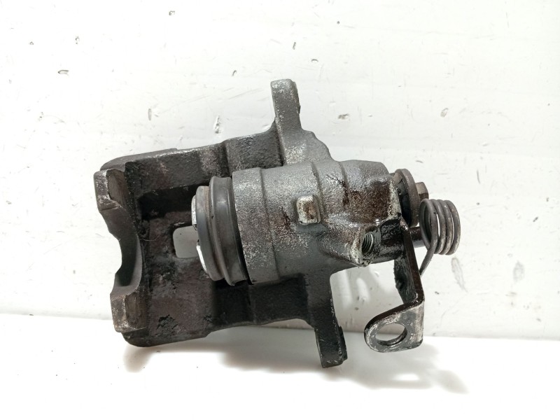 Recambio de pinza freno delantera derecha para nissan primastar autobús (x83) dci 80 referencia OEM IAM 4100100QAF  