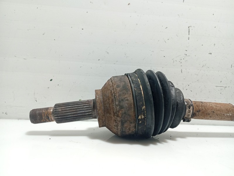 Recambio de transmision delantera izquierda para nissan primastar autobús (x83) dci 80 referencia OEM IAM 3910100Q3K  