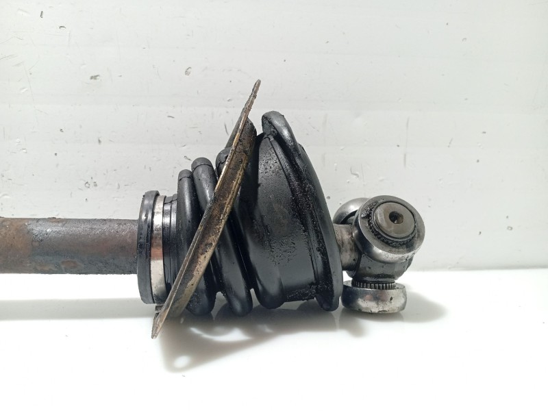 Recambio de transmision delantera izquierda para nissan primastar autobús (x83) dci 80 referencia OEM IAM 3910100Q3K  