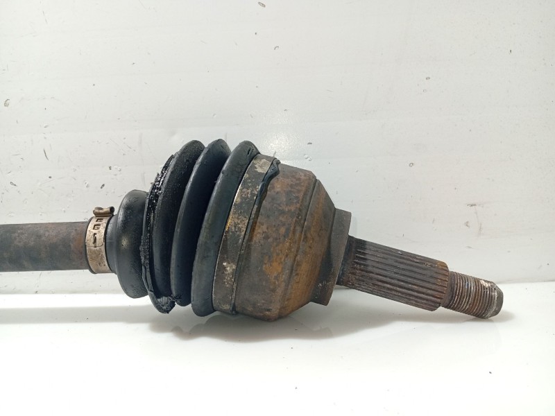 Recambio de transmision delantera derecha para nissan primastar autobús (x83) dci 80 referencia OEM IAM 3910000Q4E  