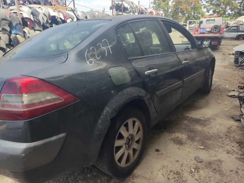 renault megane ii sedán (lm0/1_) del año 2006
