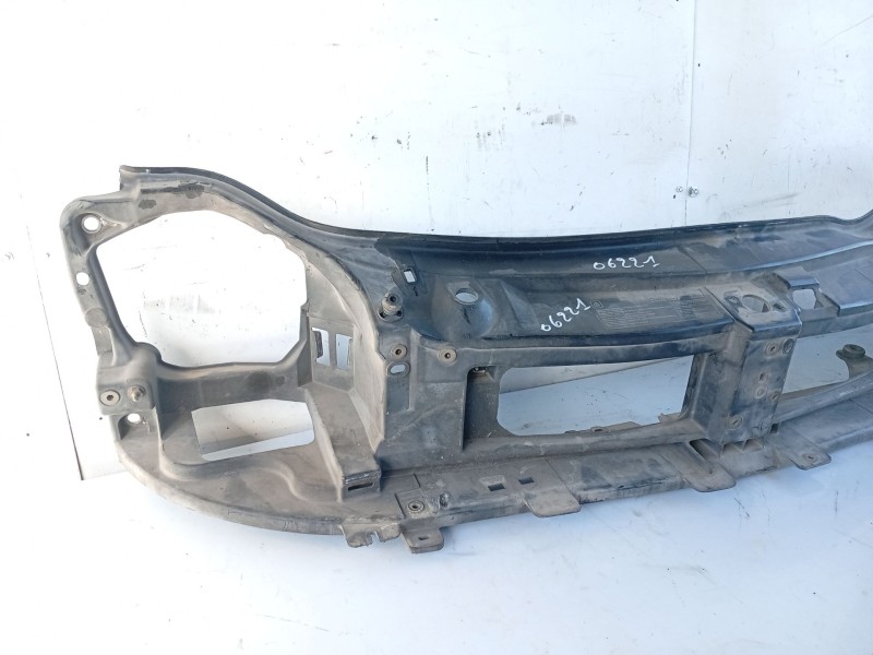 Recambio de panel frontal para nissan primastar autobús (x83) dci 80 referencia OEM IAM 6250000Q0D  
