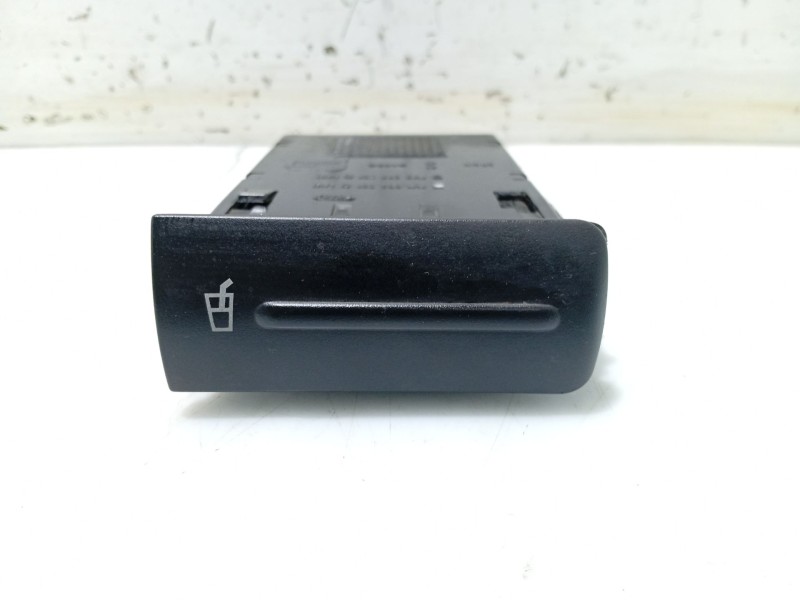 Recambio de posavasos para seat leon (1m1) 1.6 16 v referencia OEM IAM 1M1862531D  