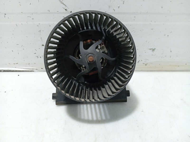 Recambio de motor calefaccion para seat leon (1m1) 1.6 16 v referencia OEM IAM   