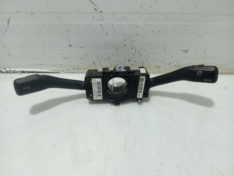 Recambio de mando multifuncion para seat leon (1m1) 1.6 16 v referencia OEM IAM 202852  8L0953513