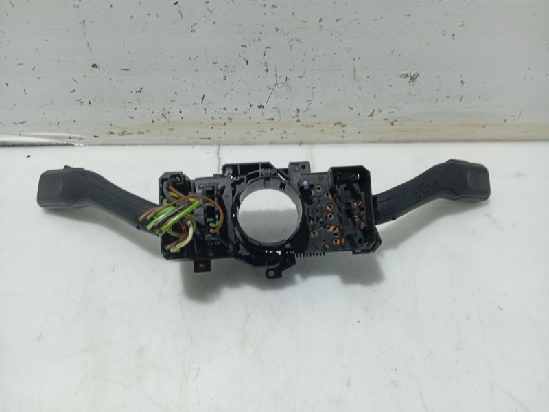 Recambio de mando multifuncion para seat leon (1m1) 1.6 16 v referencia OEM IAM 202852  8L0953513