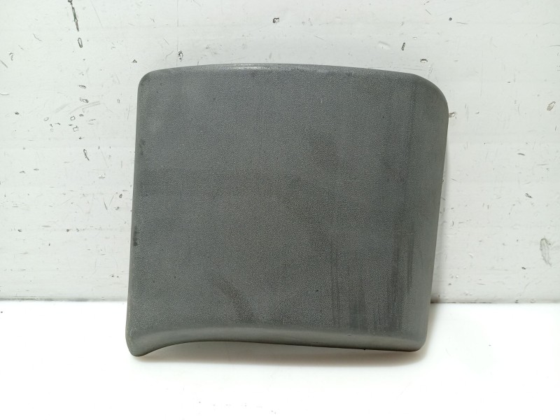 Recambio de moldura para nissan primastar autobús (x83) dci 80 referencia OEM IAM 8200036101  