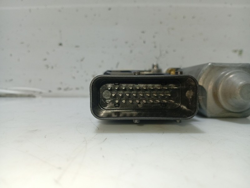 Recambio de elevalunas delantero izquierdo para seat leon (1m1) 1.6 16 v referencia OEM IAM 1M0837755  