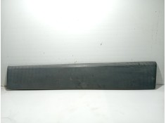 Recambio de moldura para nissan primastar autobús (x83) dci 80 referencia OEM IAM 8200036093  91165348
