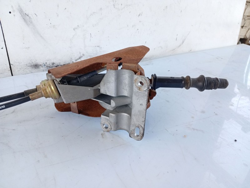 Recambio de palanca cambio para nissan primastar autobús (x83) dci 80 referencia OEM IAM 4913512  