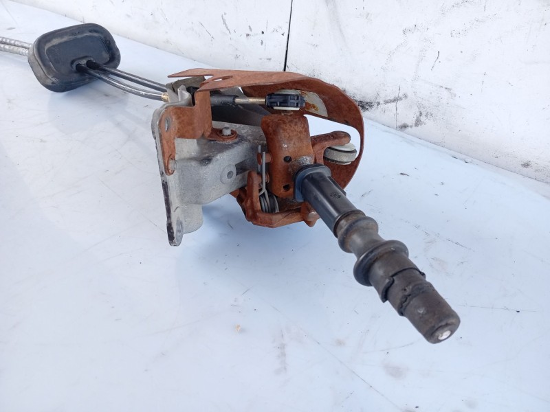 Recambio de palanca cambio para nissan primastar autobús (x83) dci 80 referencia OEM IAM 4913512  