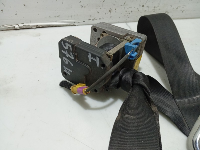 Recambio de cinturon seguridad delantero izquierdo para volkswagen golf iv (1j1) 1.6 referencia OEM IAM   