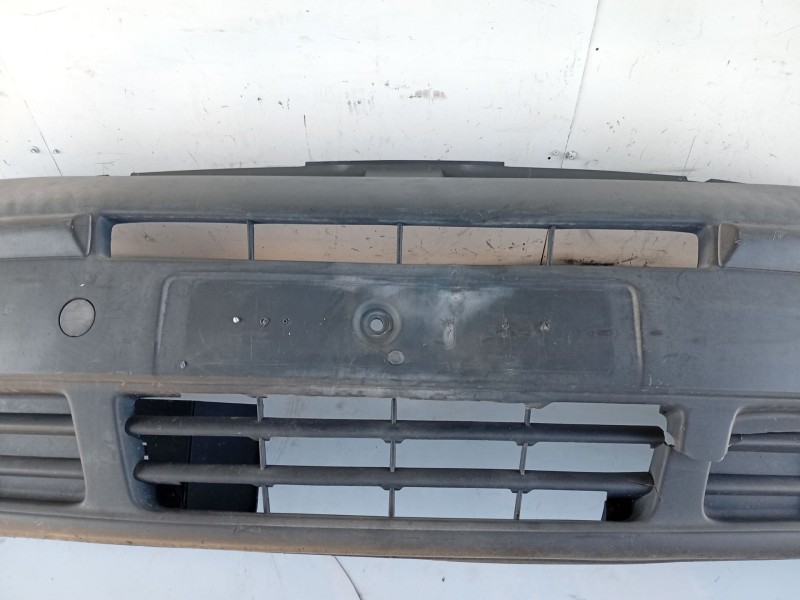 Recambio de paragolpes delantero para nissan primastar autobús (x83) dci 80 referencia OEM IAM 6265100QAF 6265100QAH 