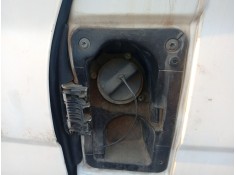 Recambio de tapon combustible para nissan primastar autobús (x83) dci 80 referencia OEM IAM 1725100QAA  