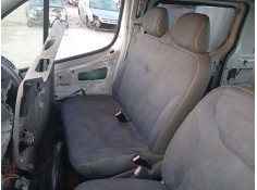 Recambio de asiento delantero derecho para nissan primastar autobús (x83) dci 80 referencia OEM IAM 6122ADD  