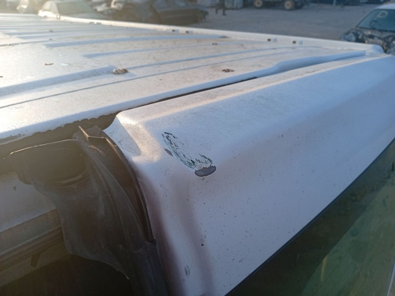 Recambio de porton trasero derecho para nissan primastar autobús (x83) dci 80 referencia OEM IAM 9015200QAB  